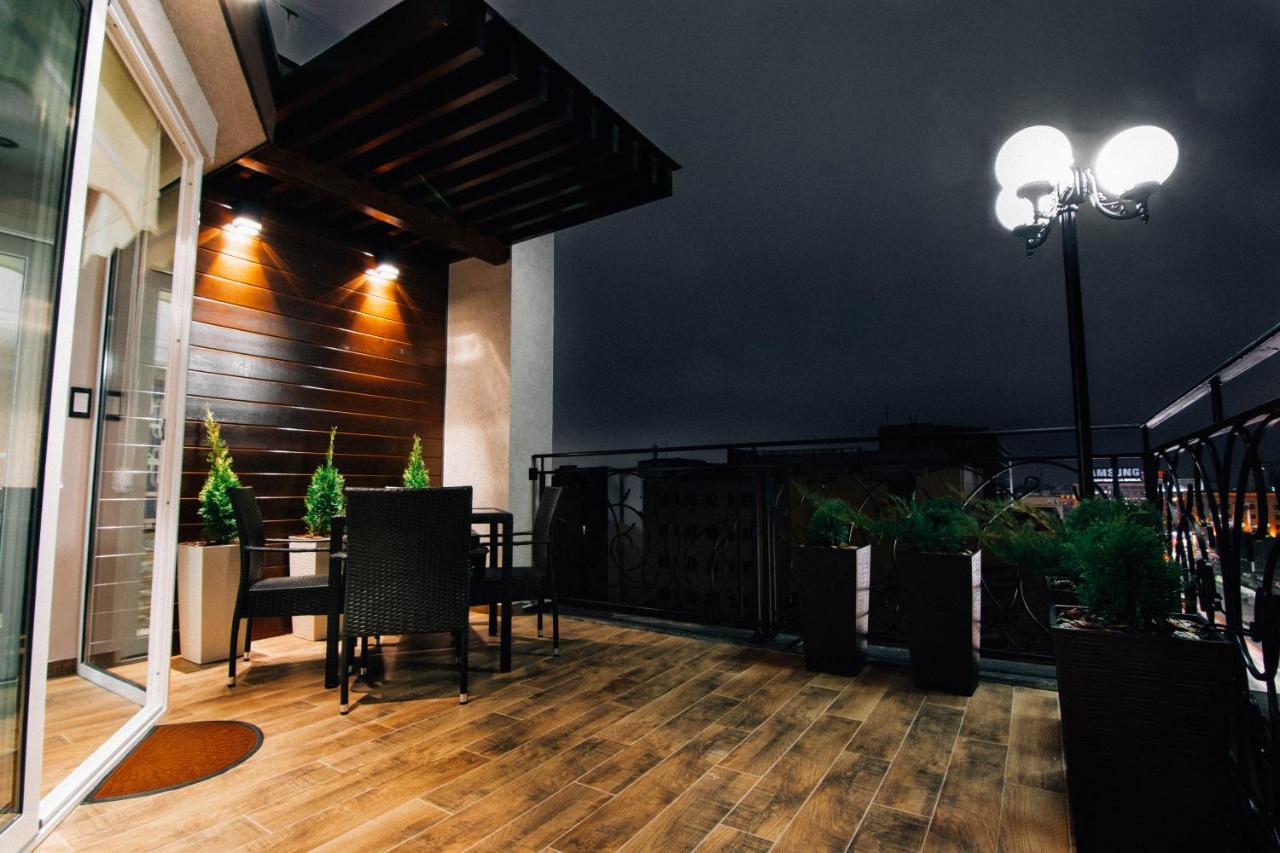 Appartamento President Lux Belgrado Esterno foto